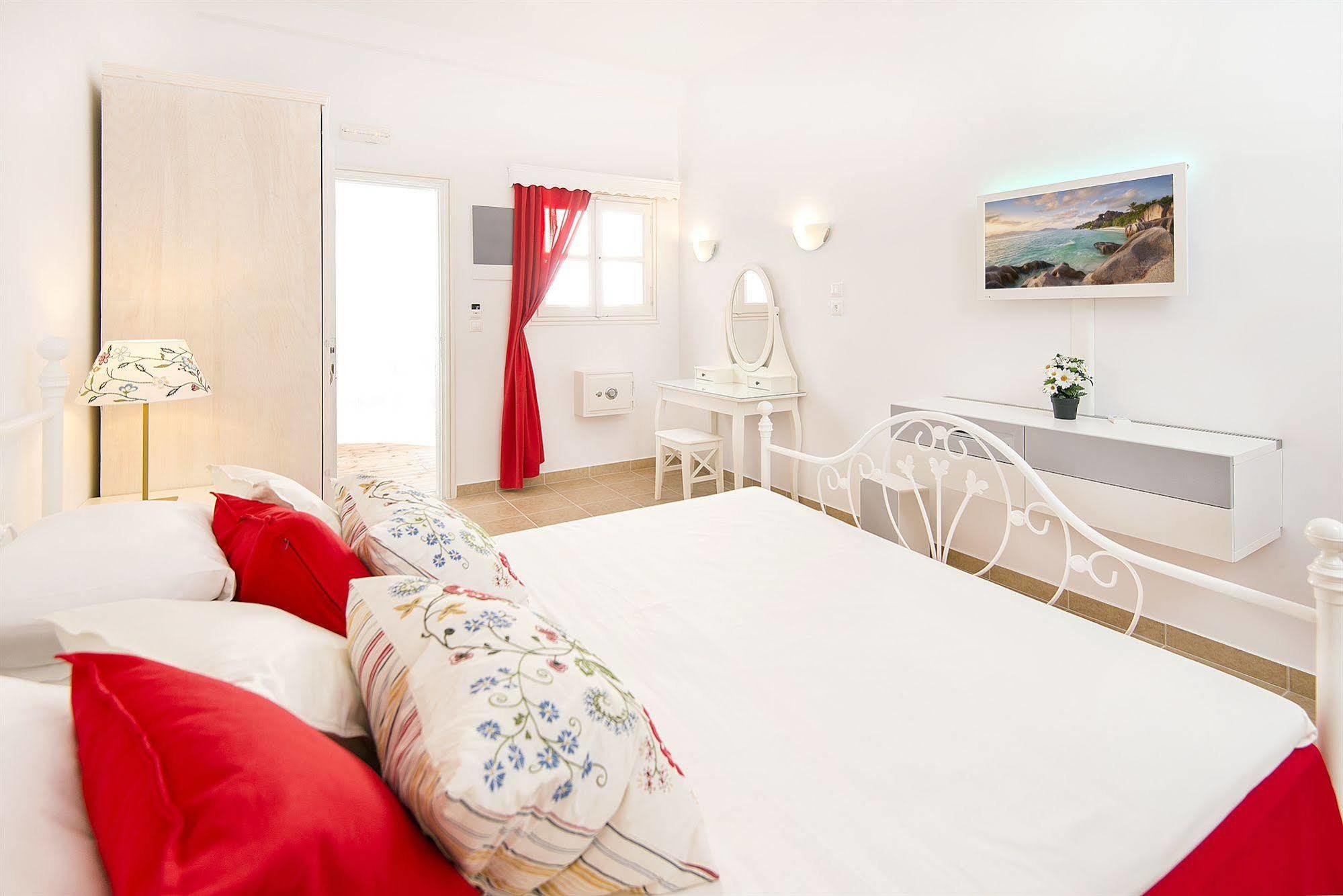 Lindos Harmony Suites Luaran gambar