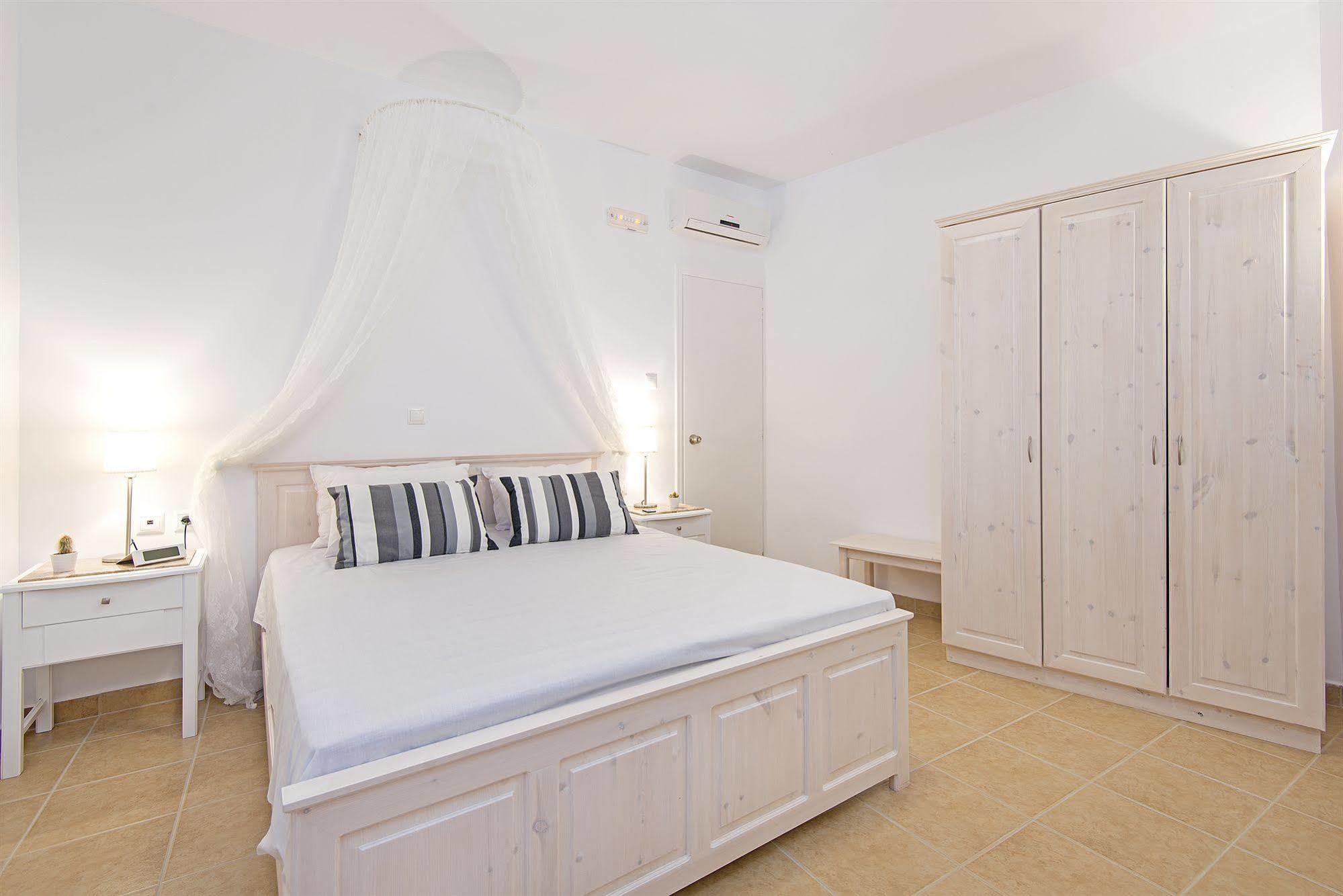 Lindos Harmony Suites Luaran gambar